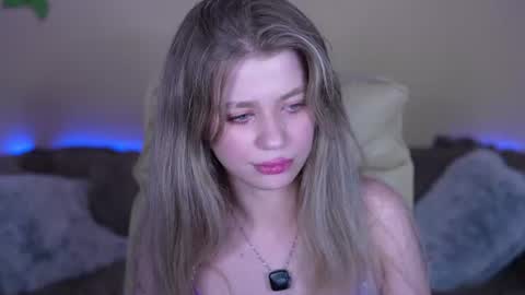 Sandy online show from 06.25.26