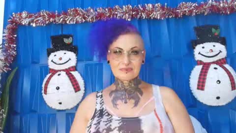 Sandy Rose online show from 12.02.24