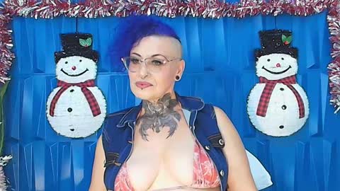 Sandy Rose online show from 12.12.24