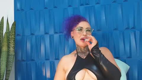 Sandy Rose online show from 01.23.25