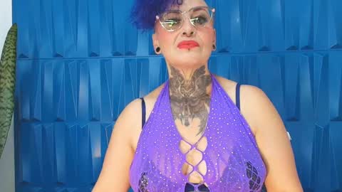 Sandy Rose online show from 02.06.25