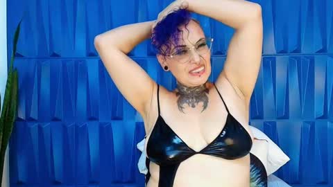Sandy Rose online show from 02.18.25
