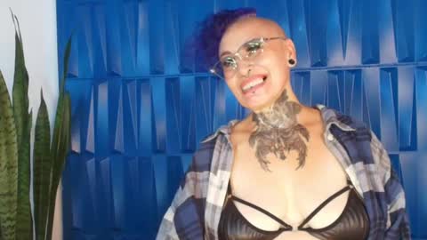 Sandy Rose online show from 02.19.25