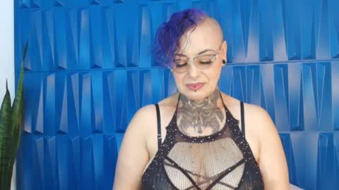 Sandy Rose online show from 02.23.25