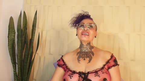 Sandy Rose online show from 03.03.25