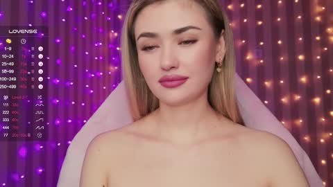 Sandy online show from 02.25.25