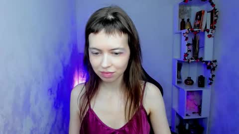 Snapshot of sangria_wine chatting on 09.11.25 Sonya online show from 09.11.25