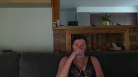 sanroom online show from 02.03.25