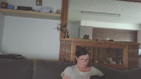 Snapshot of sanroom chatting on 10.31.25 sanroom online show from 10.31.25