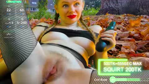 sansa_staark online show from 10.14.25