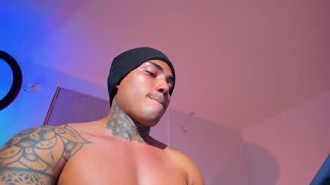 Santi Ferrer online show from 02.14.26