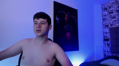 Snapshot of santi_bridge chatting on 10.17.25 Santi  online show from 10.17.25