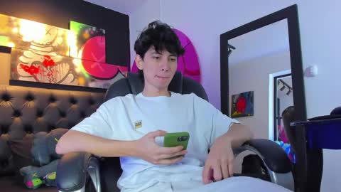 santi online show from 01.15.25