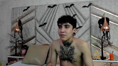 SantiAbader online show from 11.05.25