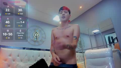 SANTIAGO  online show from 04.18.26