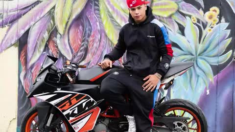 Santi Reyes online show from 02.03.26