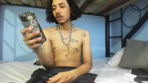 Santiago    online show from 01.20.25