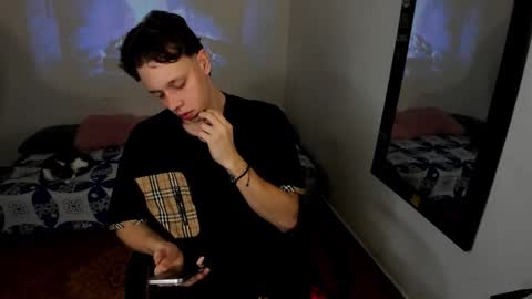 Julius Novachrono  online show from 02.20.26