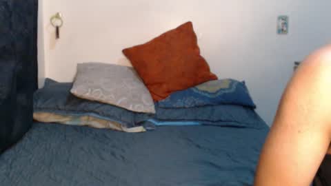 Snapshot of santiexxx chatting on 11.25.25 santiexxx online show from 11.25.25