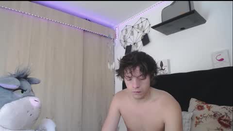 Santii online show from 03.15.26