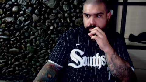 Snapshot of santino_zanoli chatting on 01.04.25 Santino online show from 01.04.25