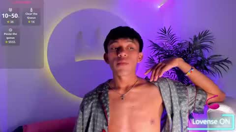 Santii online show from 10.07.25