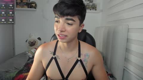 Mr. Santiago online show from 04.05.26