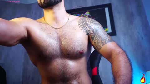 Snapshot of santy_king25 chatting on 02.16.26 santiago online show from 02.16.26