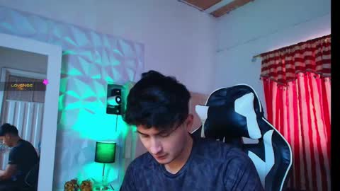 Snapshot of santyago_taylor chatting on 01.14.25 Santyago online show from 01.14.25