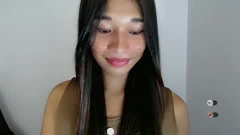 Snapshot of sanya_morenaxx chatting on 04.12.26 sanya_morenaxx online show from 04.12.26