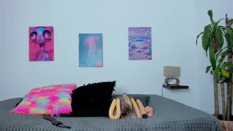 saori_022 online show from 10.04.25