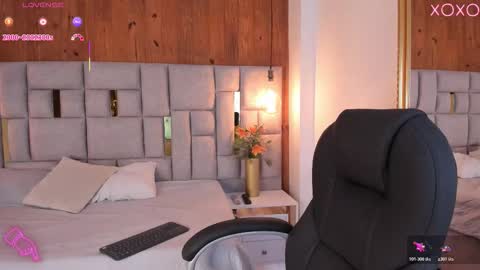 Saori  online show from 11.06.25