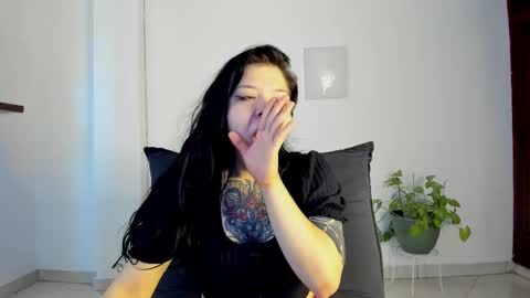 Snapshot of saori_xido chatting on 09.14.25 saori_xido online show from 09.14.25