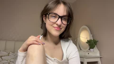 Anny online show from 04.03.26