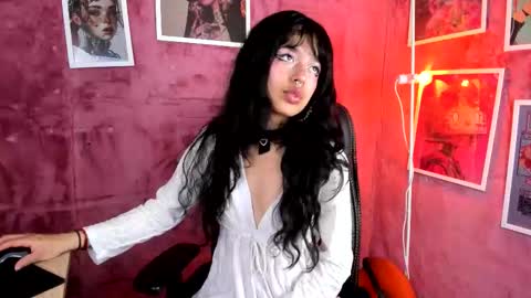 saphyralux online show from 03.14.26