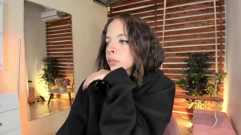 Valerin online show from 02.25.25