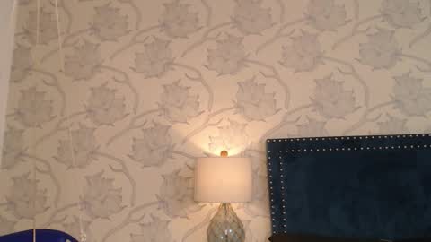 Snapshot of sara17_ chatting on 09.22.25 Sara online show from 09.22.25