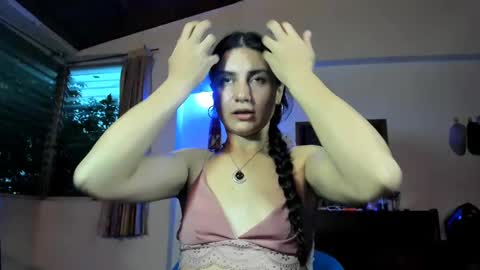 Sara online show from 02.24.25