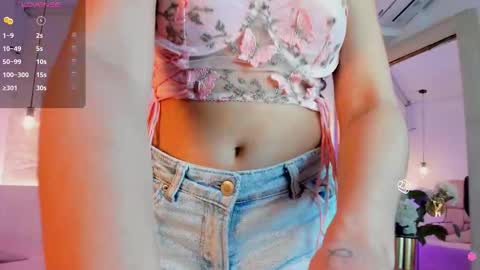 S A R A  G  online show from 12.04.25