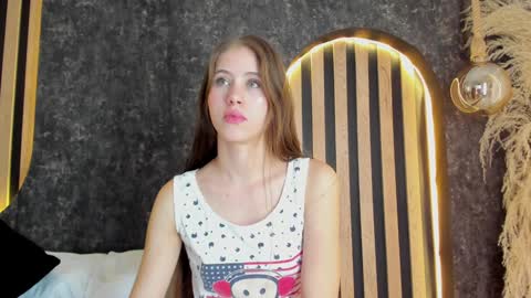sara__jones_ online show from 02.03.25