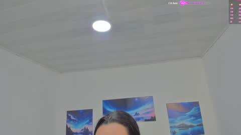 Snapshot of sara_allenx chatting on 12.19.24 sara allenx online show from 12.19.24