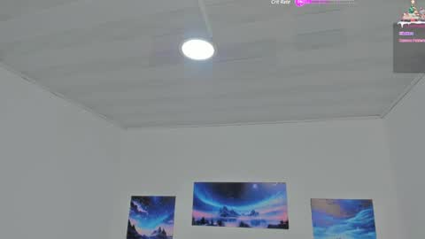 Snapshot of sara_allenx chatting on 12.28.24 sara allenx online show from 12.28.24