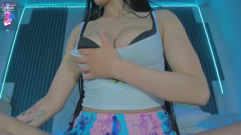 Snapshot of sara_allenx chatting on 03.10.25 sara allenx online show from 03.10.25