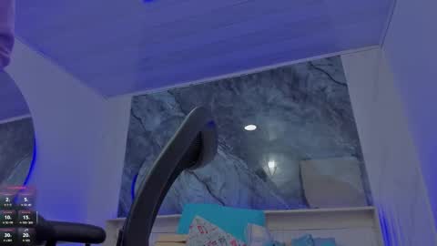 sara allenx online show from 11.05.25