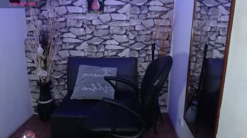 Sara  online show from 01.12.25