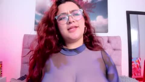 SARA ARIAS  online show from 12.06.24