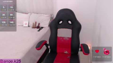 Im Angelica  My pleasure in your hands Give me more vibrations and make me cum PVT IS OPEN online show from 02.13.25