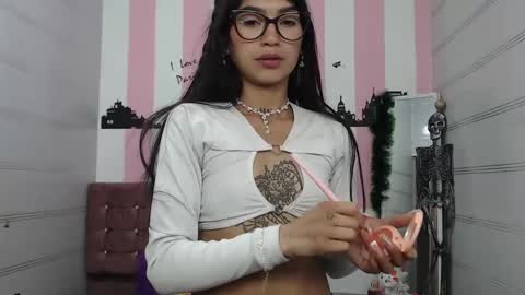 Snapshot of sara_caplerx chatting on 09.28.25 sarita online show from 09.28.25