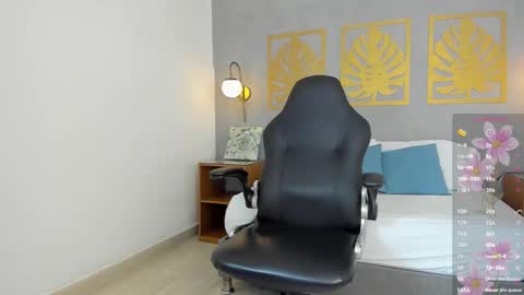 Sara online show from 12.17.24