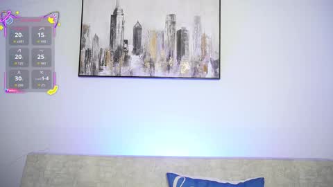 Snapshot of sara_charmy chatting on 10.10.25 online show from 10.10.25